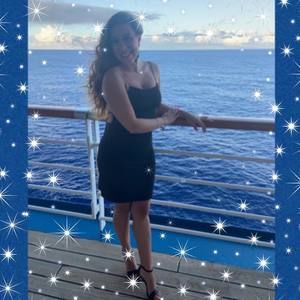 Meet your Posher, Madeline